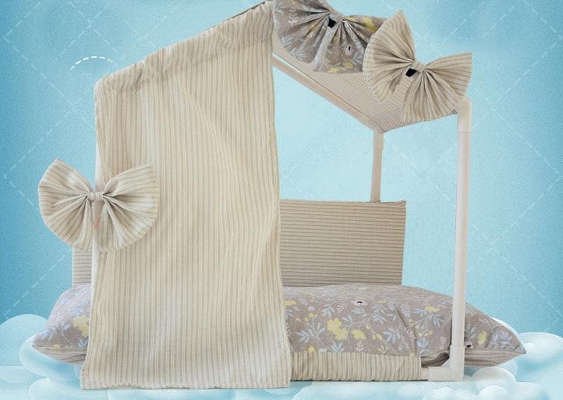 Chihuahua Canopy Bed - Chihuahua We Love